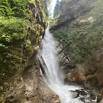 Almhuette Zwei Welten 3*