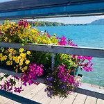 Almhuette Zwei Welten 住宿加早餐酒店 3*