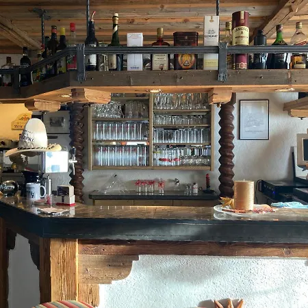 Almhuette Zwei Welten Bed & Breakfast Obervellach