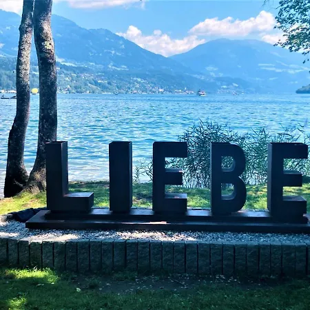 Almhuette Zwei Welten 3* أوبرفيلاخ