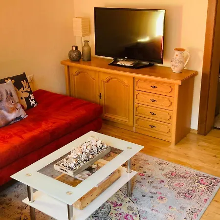 Almhuette Zwei Welten 住宿加早餐酒店 上韦拉赫