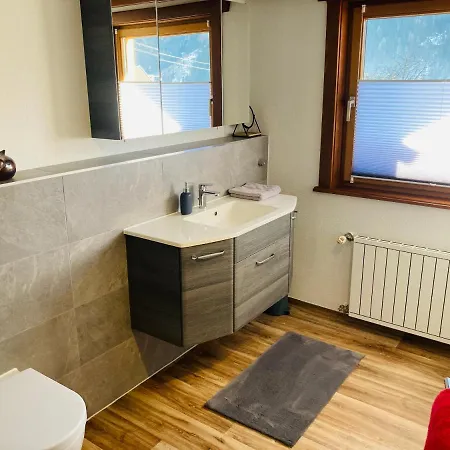 Almhuette Zwei Welten Bed & Breakfast