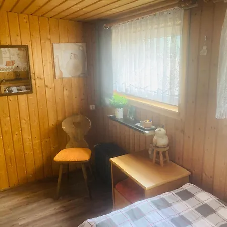 Almhuette Zwei Welten