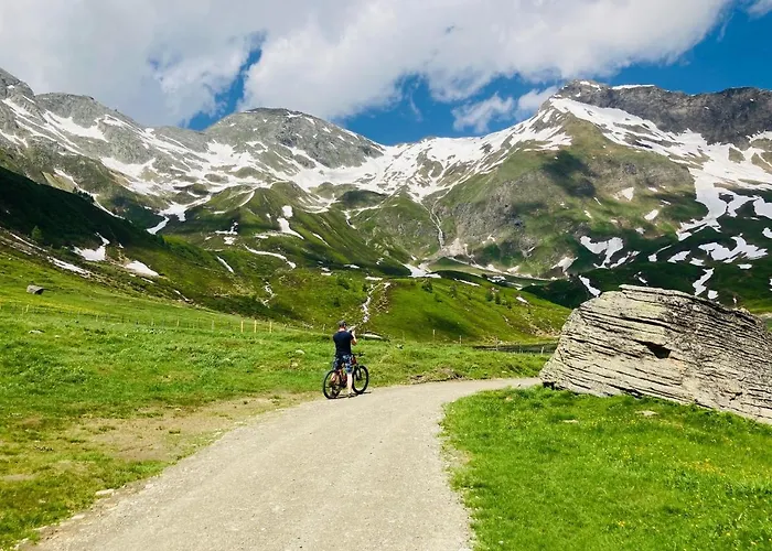 Almhuette Zwei Welten Nocleg ze śniadaniem Obervellach