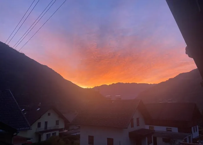 Almhuette Zwei Welten Obervellach