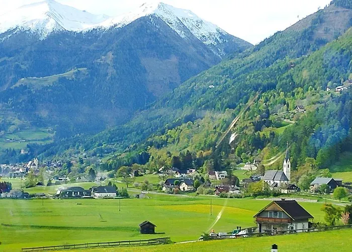 Almhuette Zwei Welten Bed & Breakfast Obervellach